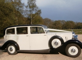 Vintage Rolls Royce wedding car hire in Southampton